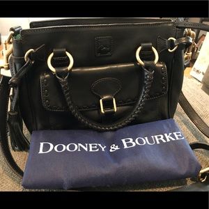 Dooney & Bourke bag